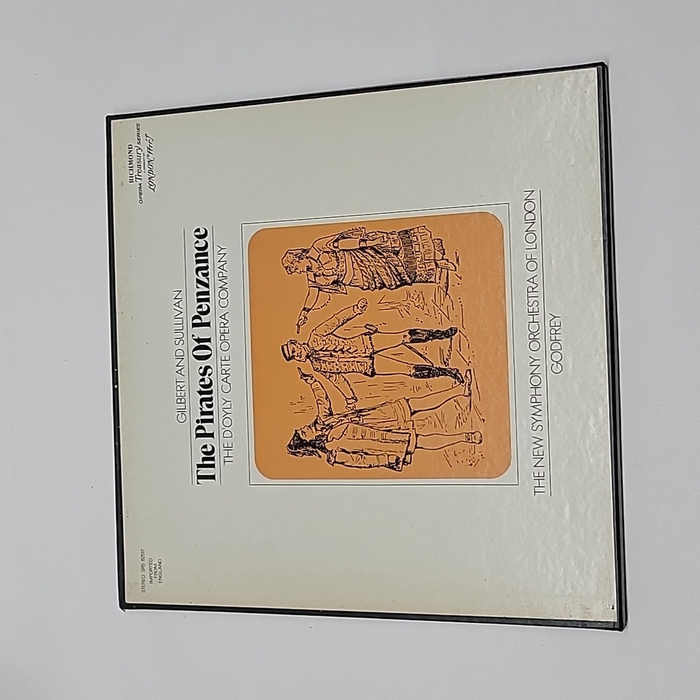 The Pirates Of Penzance 2 Record Album from Gilbert & Sullivan Opera